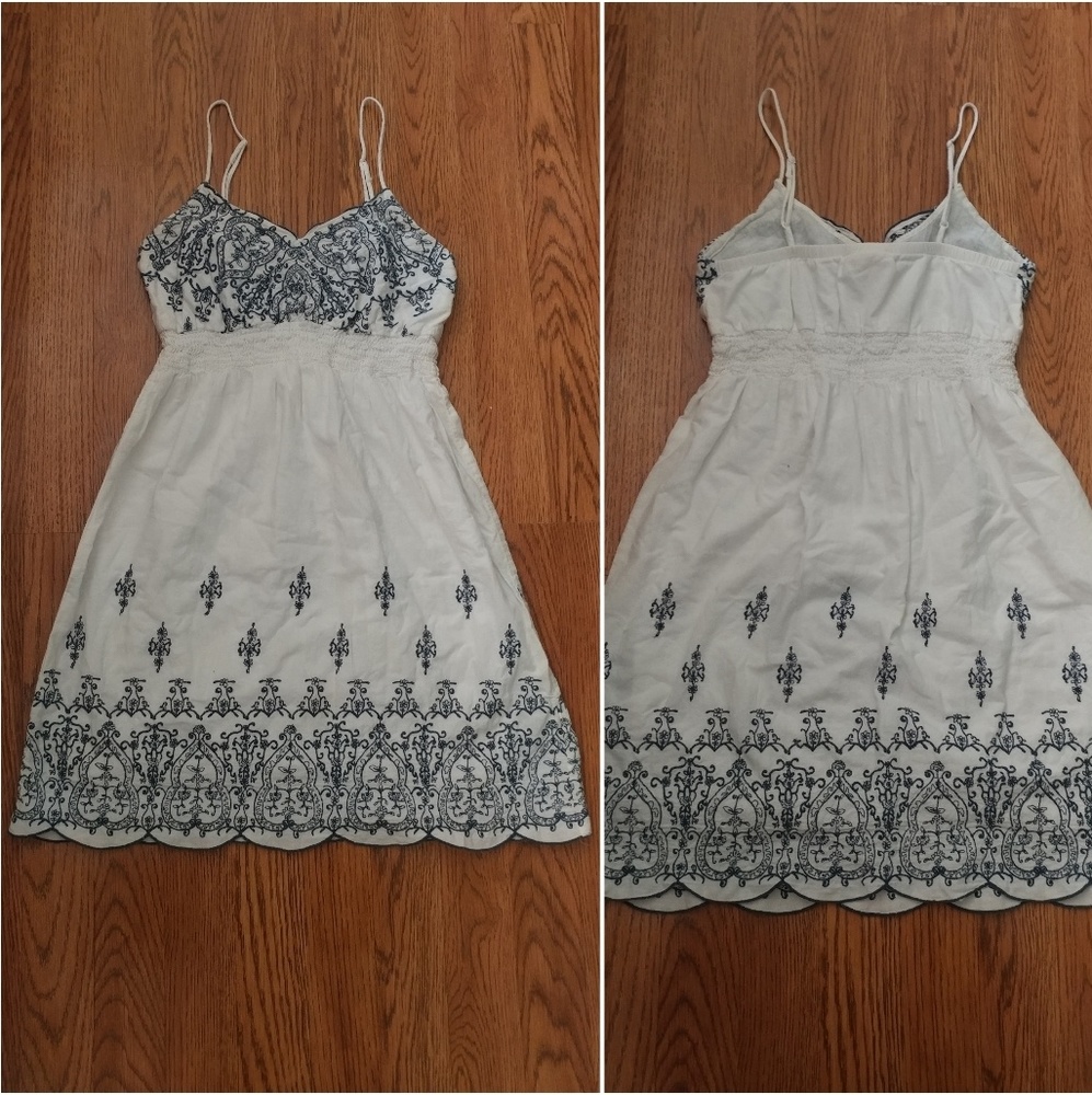 Mossimo Supply Co Sun Dress 👗🌞💁